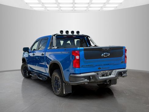 Used 2024 Chevrolet Silverado 1500 ZR2 w/ ZR2 Bison Edition AWD/4WD image 7
