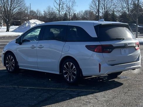 Used 2025 Honda Odyssey Elite image 5