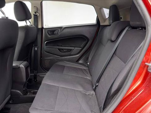 Used 2018 Ford Fiesta SE FWD image 17