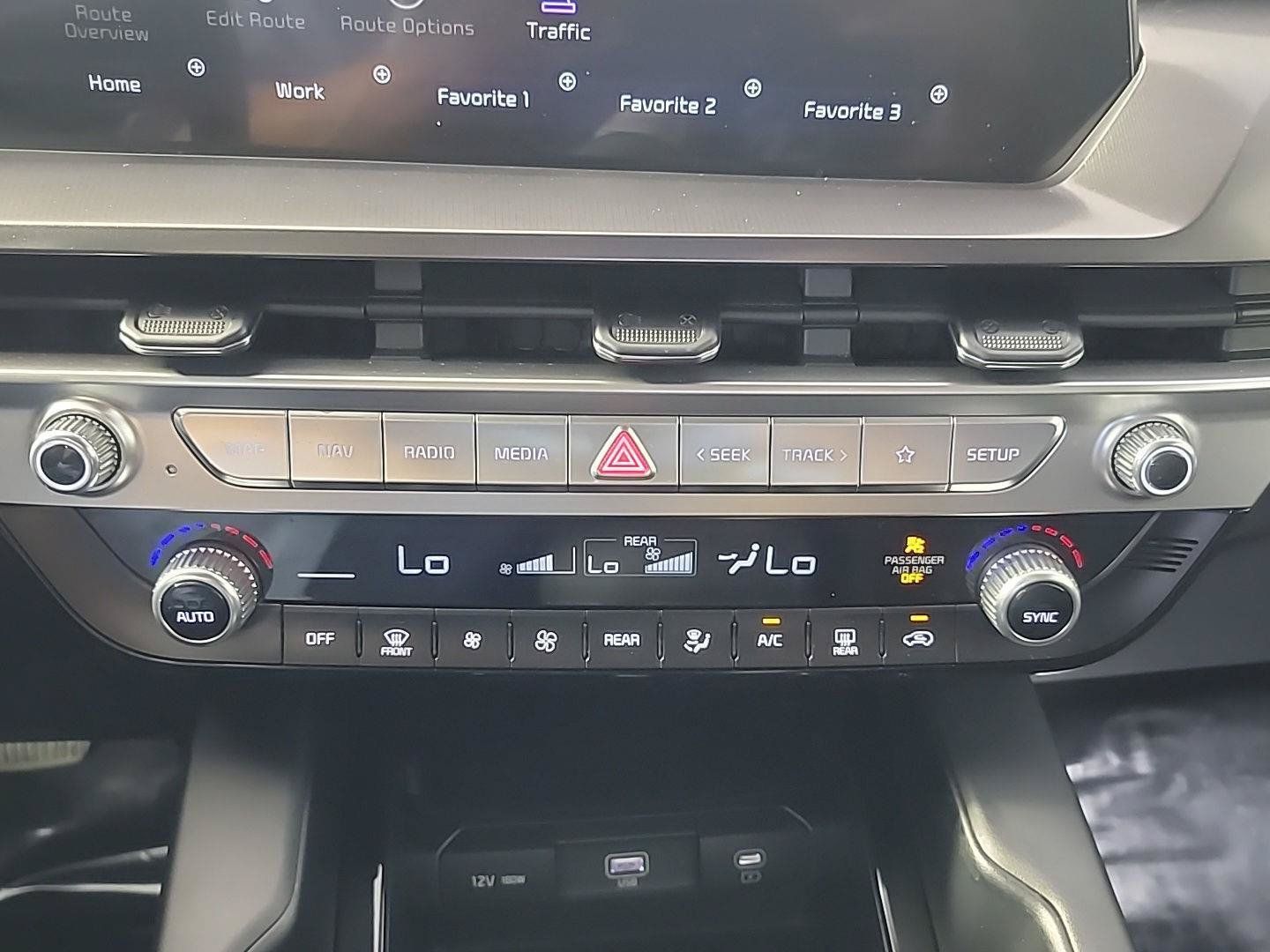 Certified 2023 Kia Telluride LX AWD/4WD image 33