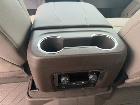 New 2026 Chevrolet Tahoe LT image 14