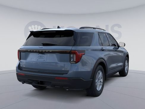 New 2026 Ford Explorer Active AWD/4WD image 11