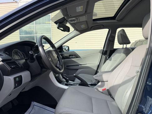 Used 2014 Honda Accord EX-L image 11