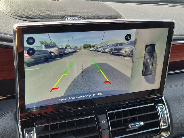 Certified 2022 Lincoln Navigator 4WD image 19