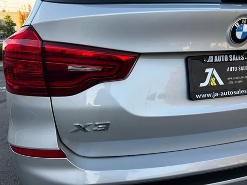Used 2019 BMW X3 xDrive30i w/ Driving Assistance Package image 15