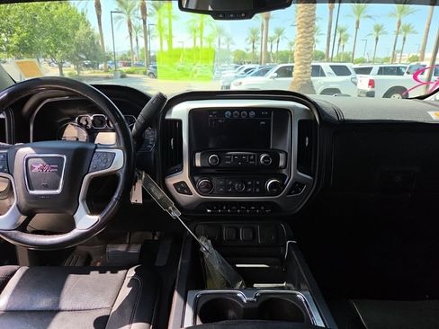 Used 2018 GMC Sierra 1500 SLT AWD/4WD image 10