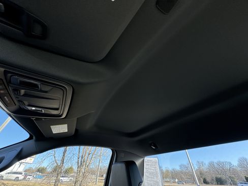 Certified 2025 Chevrolet Silverado 1500 W/T w/ LPO, Dark Essentials Package image 21