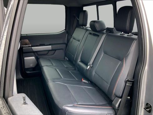 Certified 2024 Ford F250 Lariat w/ Sport Appearance Package AWD/4WD image 19