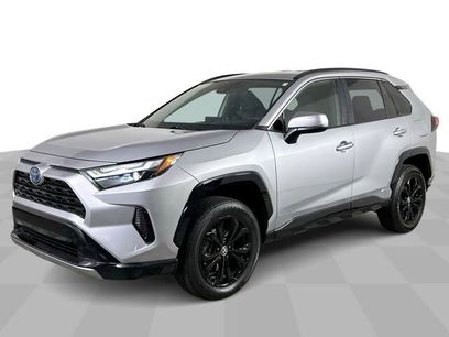 Used 2023 Toyota RAV4 SE