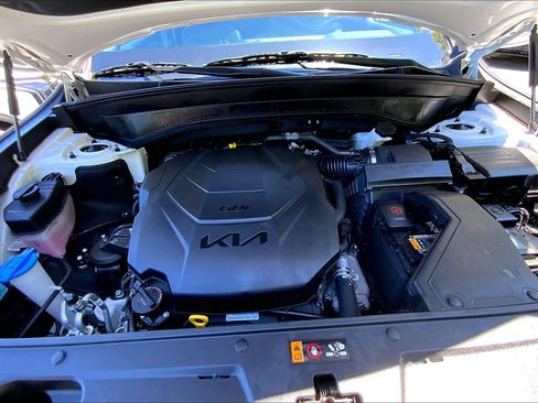 Used 2025 Kia Telluride EX X-Line AWD/4WD image 11