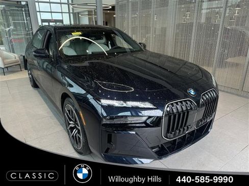 New 2025 BMW 760i xDrive w/ Executive Package image 1