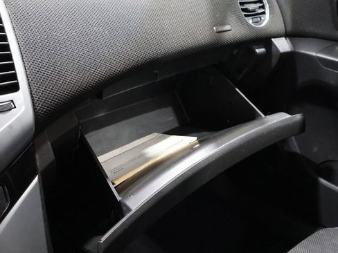 Used 2012 Chevrolet Cruze LT image 25