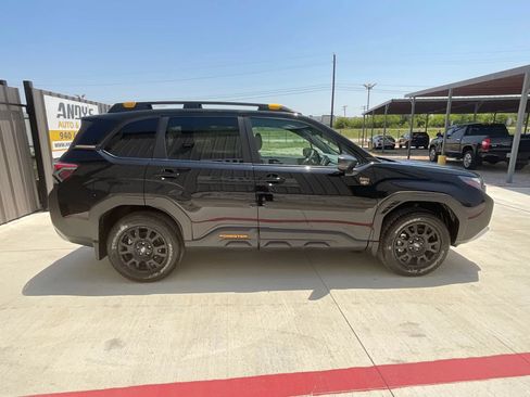 Used 2026 Subaru Forester Wilderness w/ Wilderness Plus Package AWD/4WD image 17