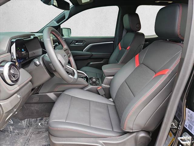 Used 2026 Chevrolet Colorado Z71 w/ Technology Package AWD/4WD image 22