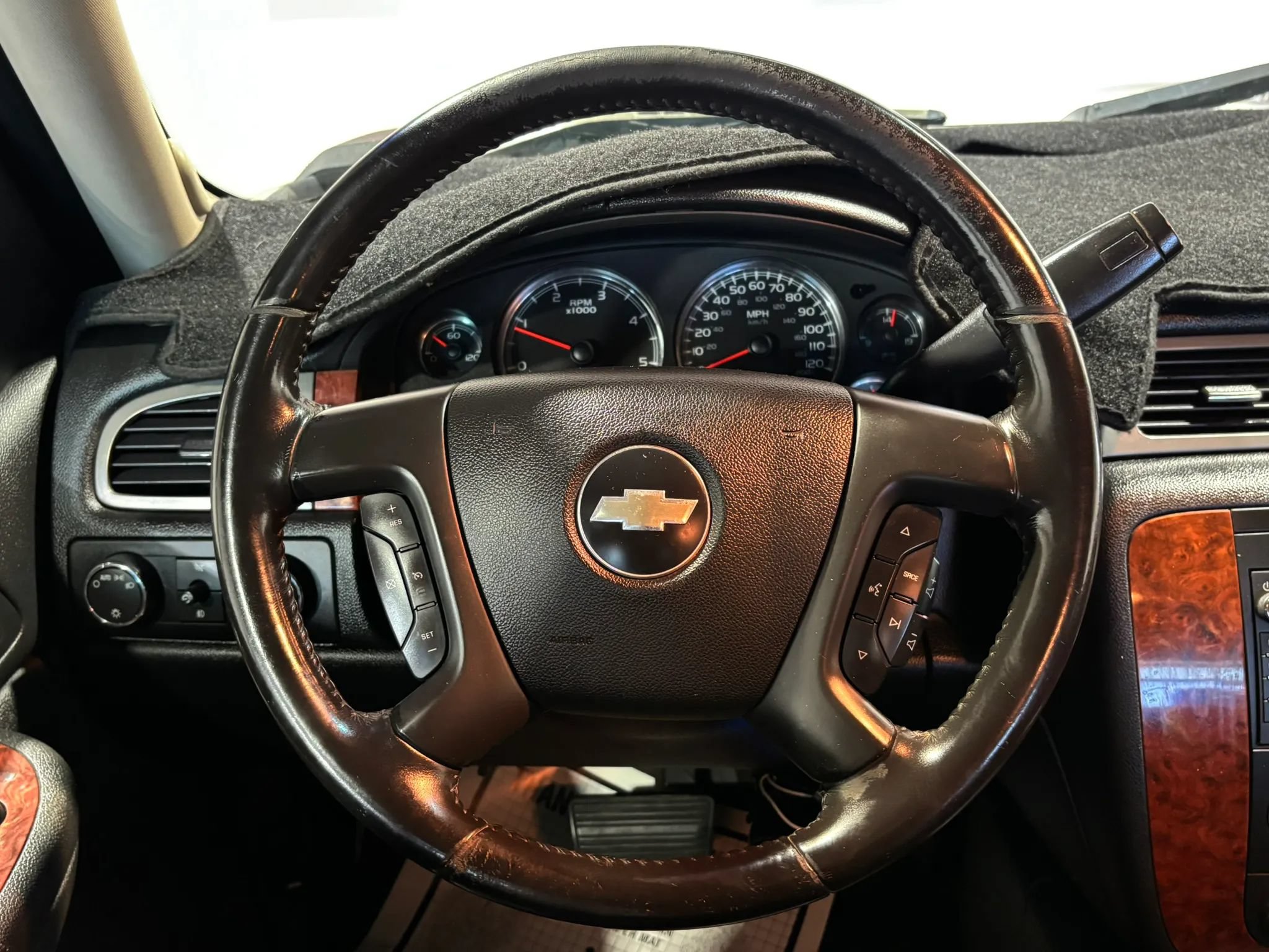 Used 2008 Chevrolet Silverado 2500 LTZ w/ Safety Package AWD/4WD image 13