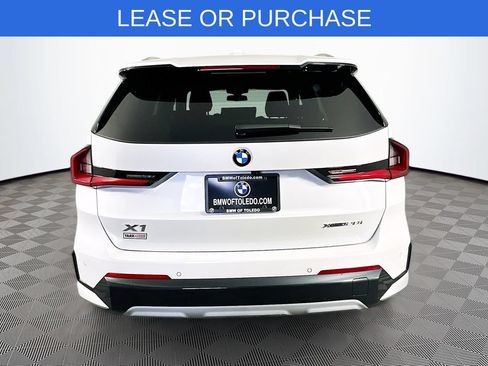 Used 2025 BMW X1 xDrive28i AWD/4WD image 7