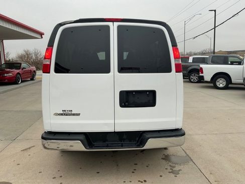 Used 2020 Chevrolet Express 3500 LT w/ LT Preferred Equipment Group image 7