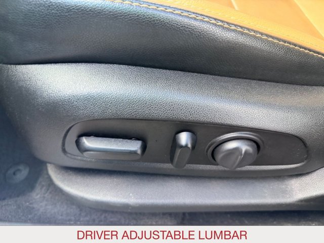 Used 2020 Chevrolet Equinox Premier AWD/4WD image 11