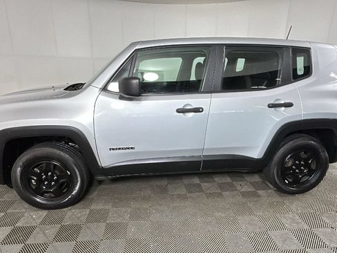 Used 2021 Jeep Renegade Sport AWD/4WD image 7