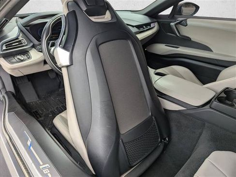 Used 2015 BMW i8 AWD/4WD image 23