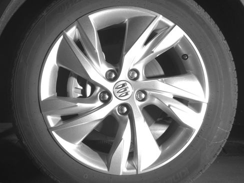 Used 2025 Buick Encore GX Preferred image 12