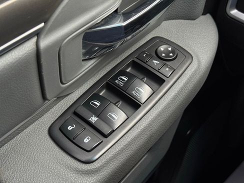 Used 2018 RAM 1500 Big Horn image 31