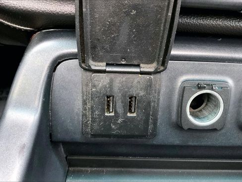 Used 2016 GMC Sierra 3500 SLT image 32