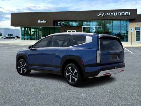 New 2026 Hyundai Ioniq 9 SE image 4
