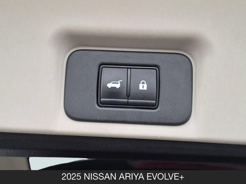 Certified 2025 Nissan Ariya Evolve+ FWD image 26