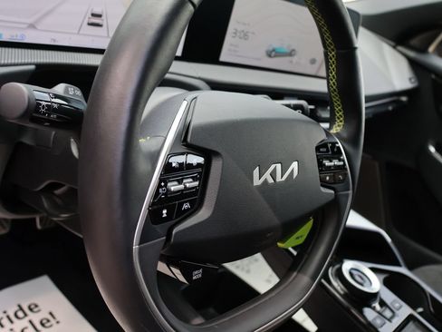 Certified 2023 Kia EV6 GT AWD/4WD image 18