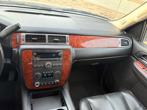 Used 2007 Chevrolet Avalanche LT w/ LT Preferred Equipment Group image 43