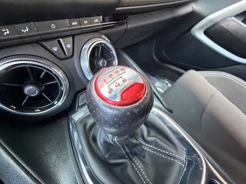 Used 2022 Chevrolet Camaro LT RWD image 24