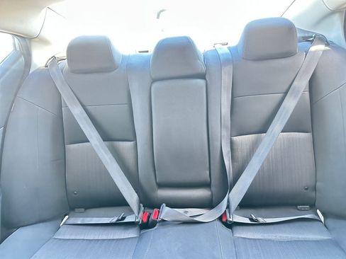 Used 2024 Nissan Altima 2.5 SV image 38