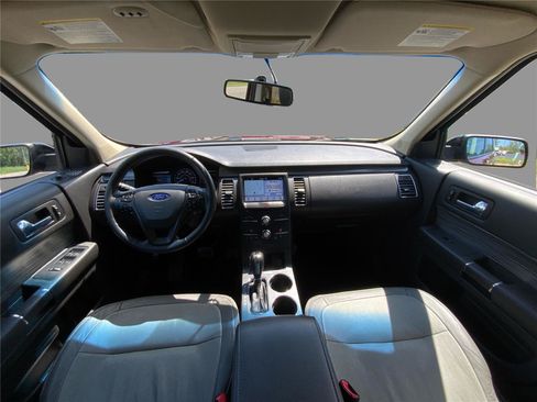 Used 2018 Ford Flex SEL w/ Equipment Group 202A AWD/4WD image 21