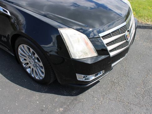 Used 2011 Cadillac CTS Performance w/ Luxury Level One Package image 5