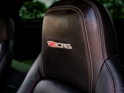 Used 2011 Chevrolet Corvette Z06 RWD image 35