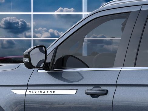 New 2026 Lincoln Navigator L Reserve AWD/4WD image 20