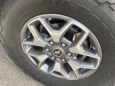 Used 2023 Ford Bronco Big Bend image 7