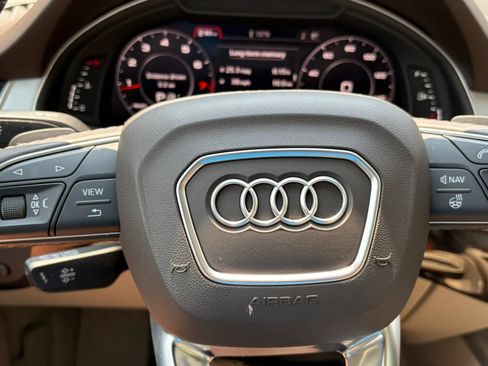 Used 2019 Audi Q7 2.0T Premium Plus w/ Premium Plus Package AWD/4WD image 21