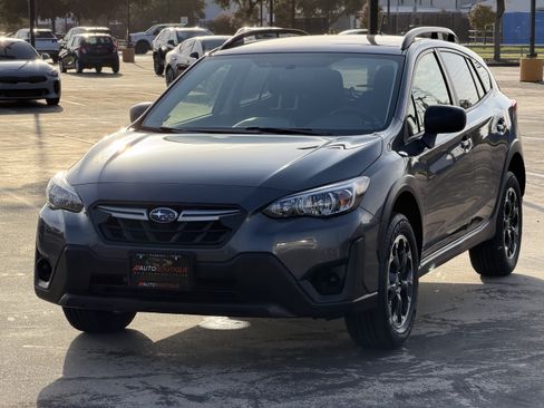 Used 2023 Subaru Crosstrek 2.0i AWD/4WD image 5