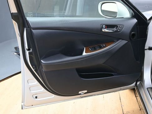 Used 2011 Lexus ES 350 FWD image 39