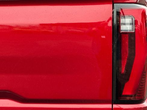 Used 2026 GMC Sierra 2500 SLT w/ SLT Premium Package image 48