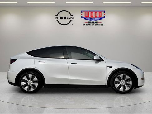 Used 2020 Tesla Model Y Performance image 2