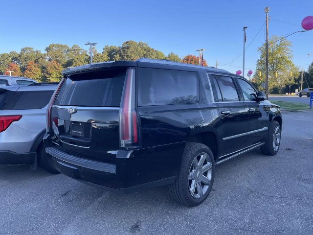 Used 2018 Cadillac Escalade ESV Premium Luxury AWD/4WD image 7