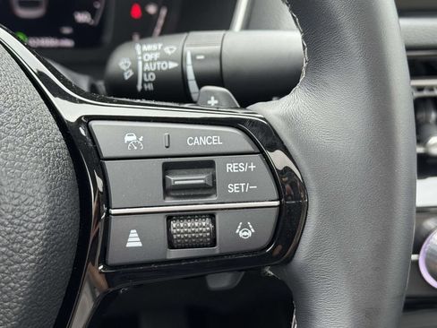 Used 2023 Honda Civic Touring image 25