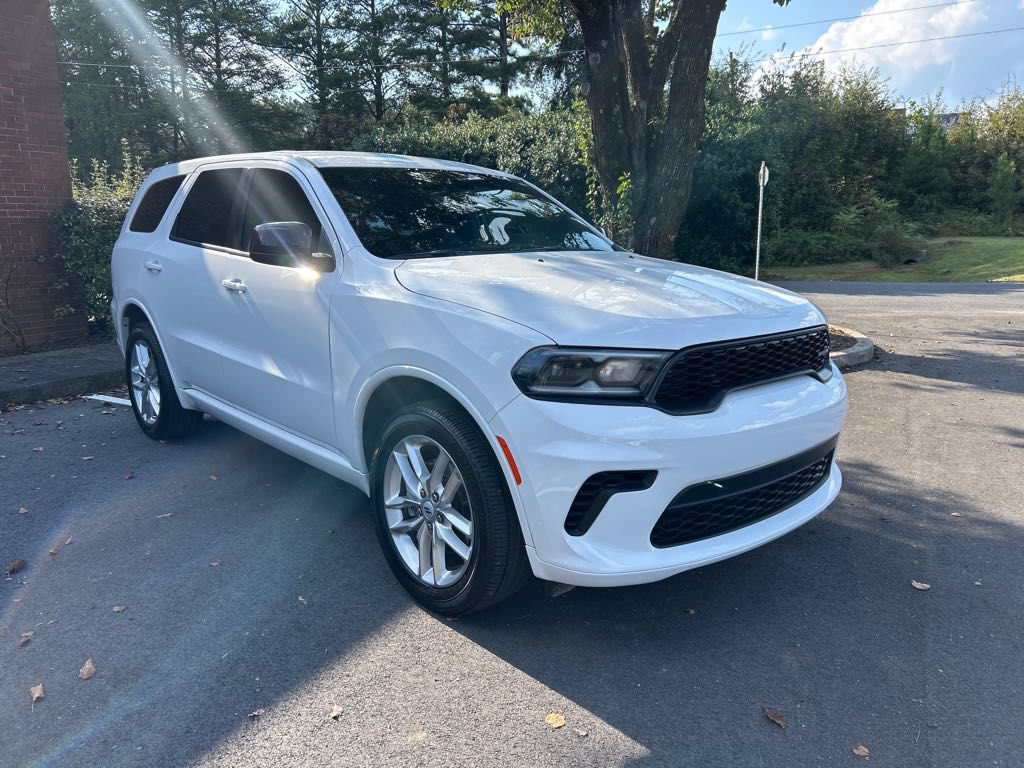Used 2026 Dodge Durango GT AWD/4WD image 1