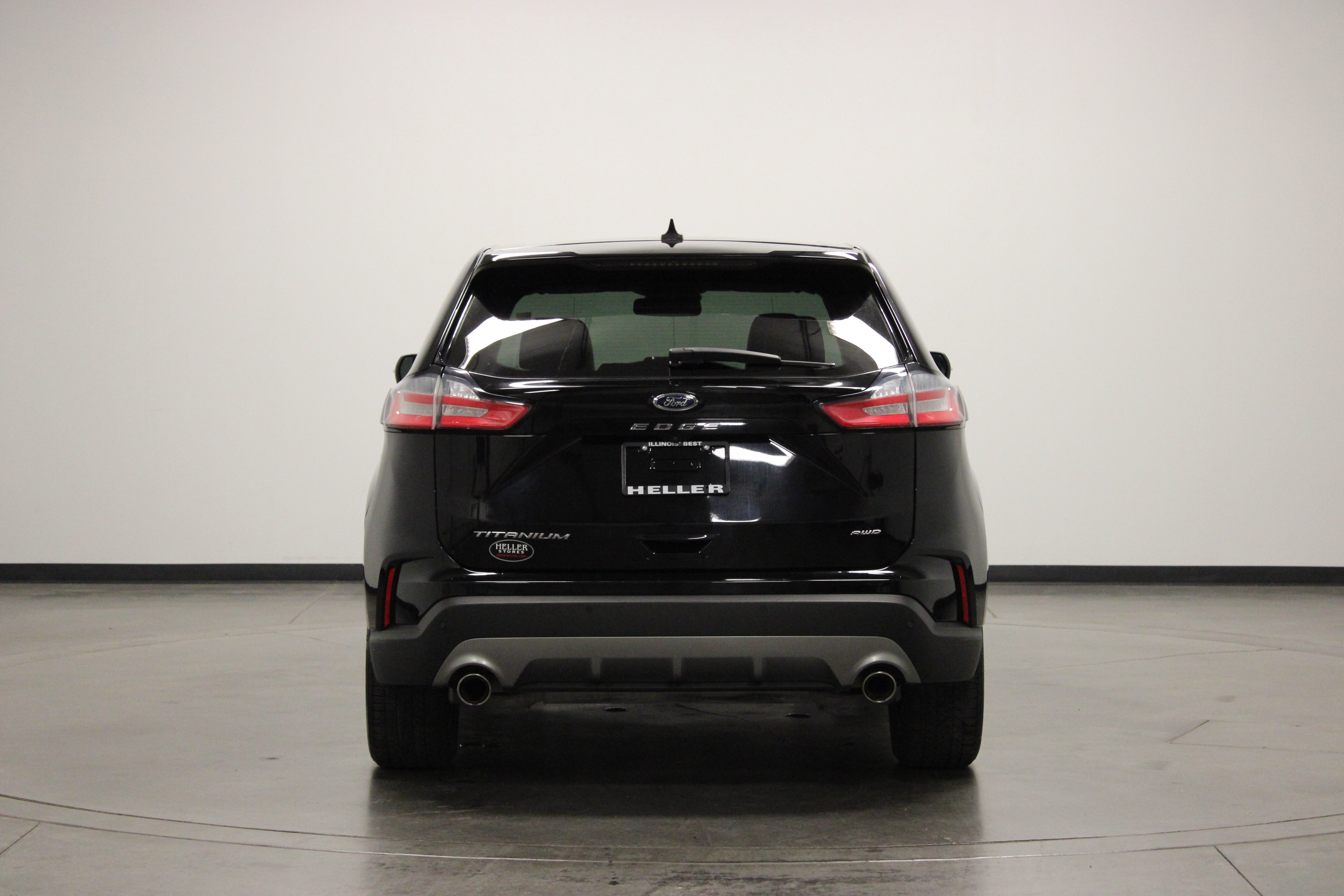 Used 2024 Ford Edge Titanium AWD/4WD image 7