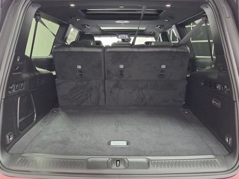 New 2026 Jeep Grand Wagoneer L 4WD w/ Premium Group I image 12