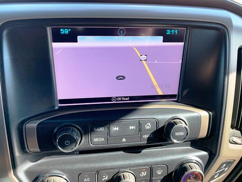 Used 2017 GMC Sierra 2500 Denali image 8