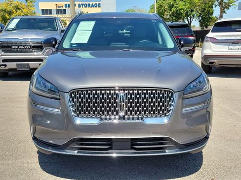 Used 2022 Lincoln Corsair FWD image 2